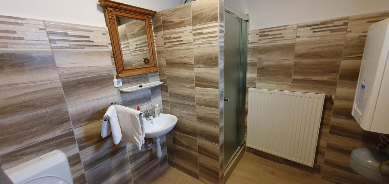 Cseresznyes Vendeghaz Szomolya Exterior foto