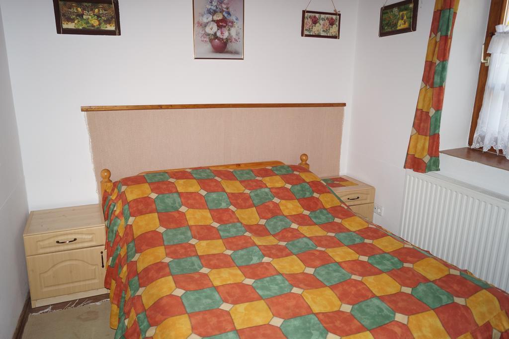 Cseresznyes Vendeghaz Szomolya Exterior foto